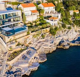 Luxury 7 Bedroom Dubrovnik Beachfront Villa with Infinity Pool, Sleeps 14